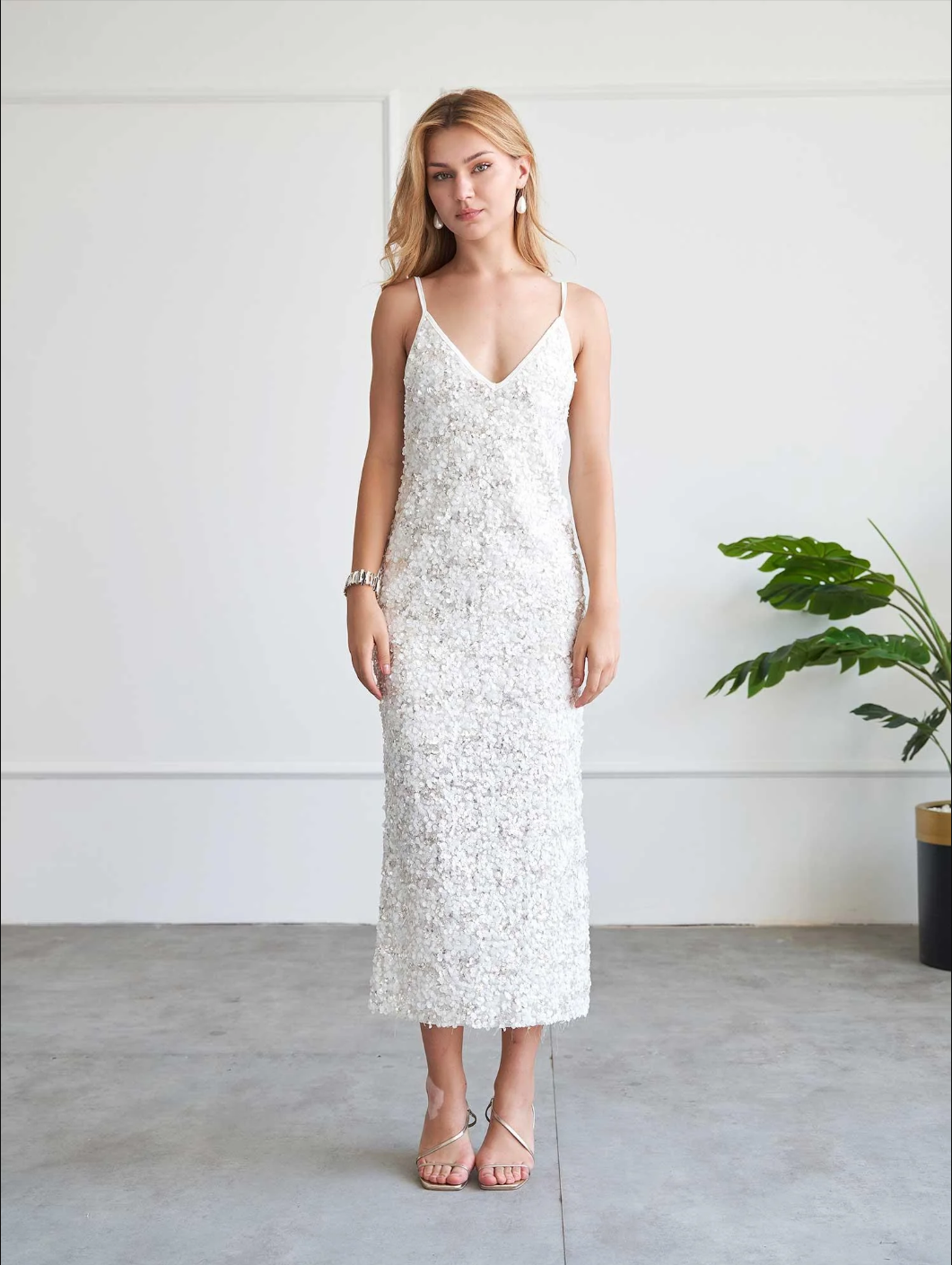 111761 Payetli Maxi Boy Elbise